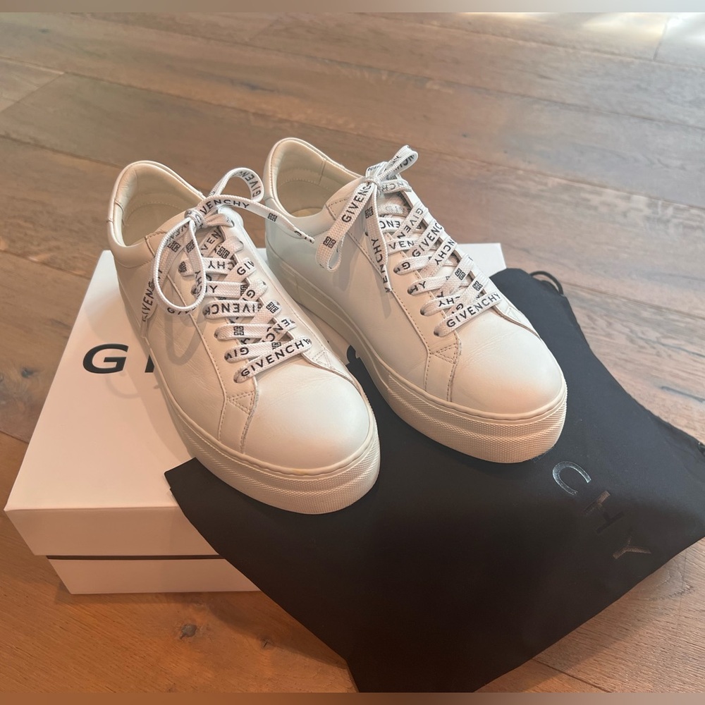 🔹Givenchy Sneakers - Picture 10 of 13